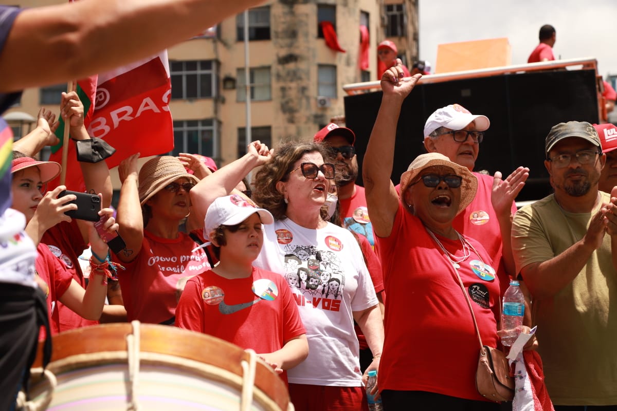 Teresa Leitão marca presença no Grito dos Excluídos