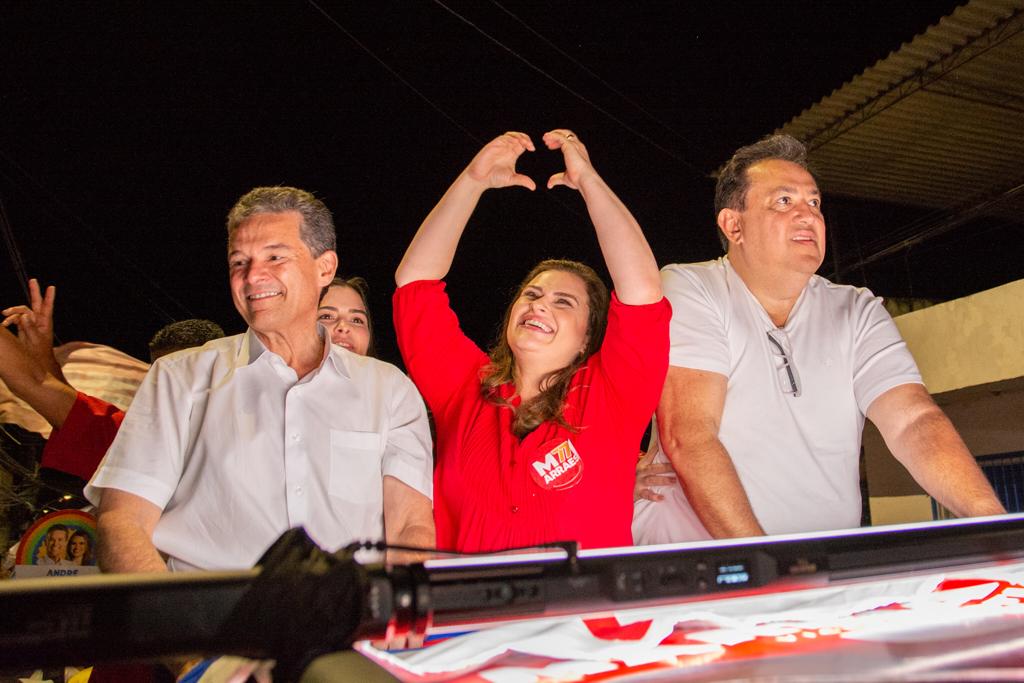 Marília, André e Sebá participam de carreata no Alto Santa Terezinha
