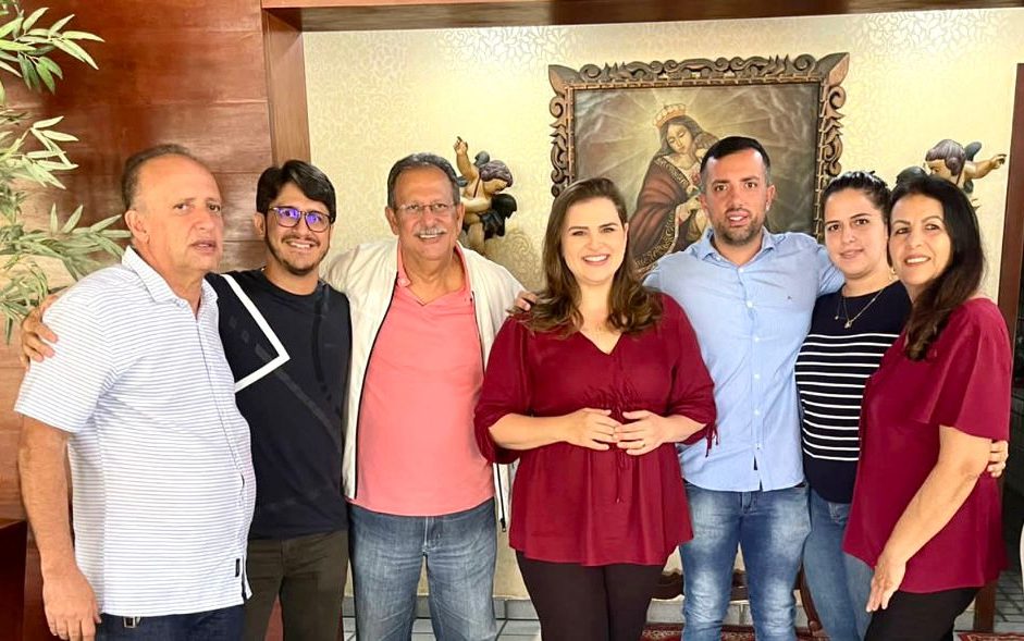 Família Dourado anuncia apoio a Marília Arraes