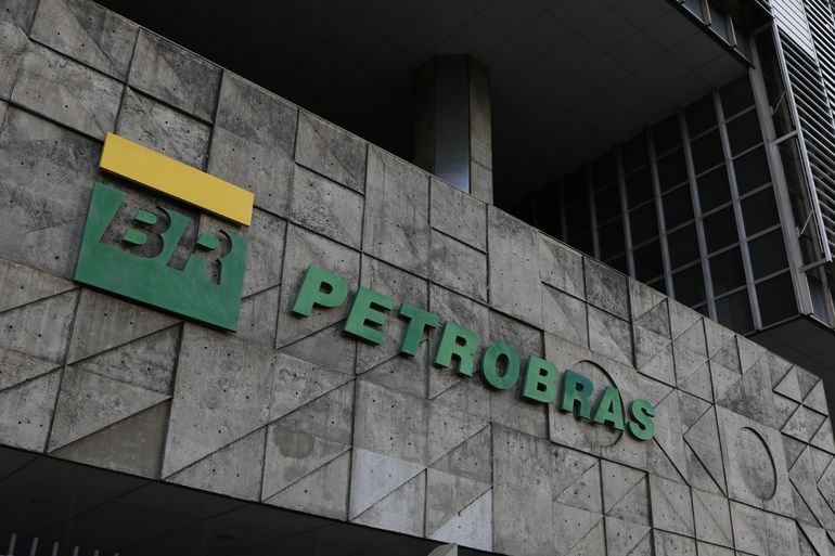 Petrobras anuncia redução do gás de cozinha