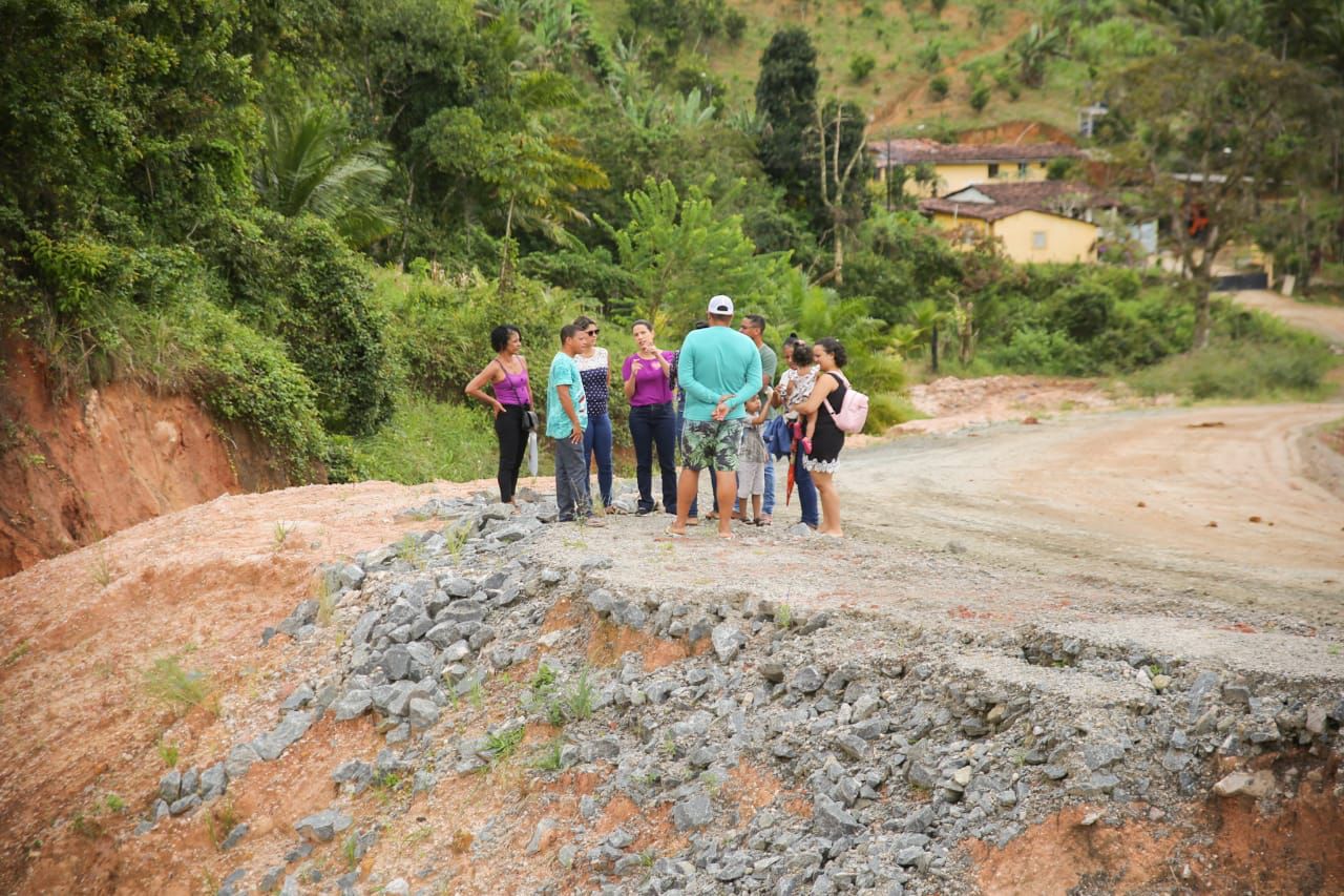 Raquel Lyra denuncia descaso do Estado com PE-33