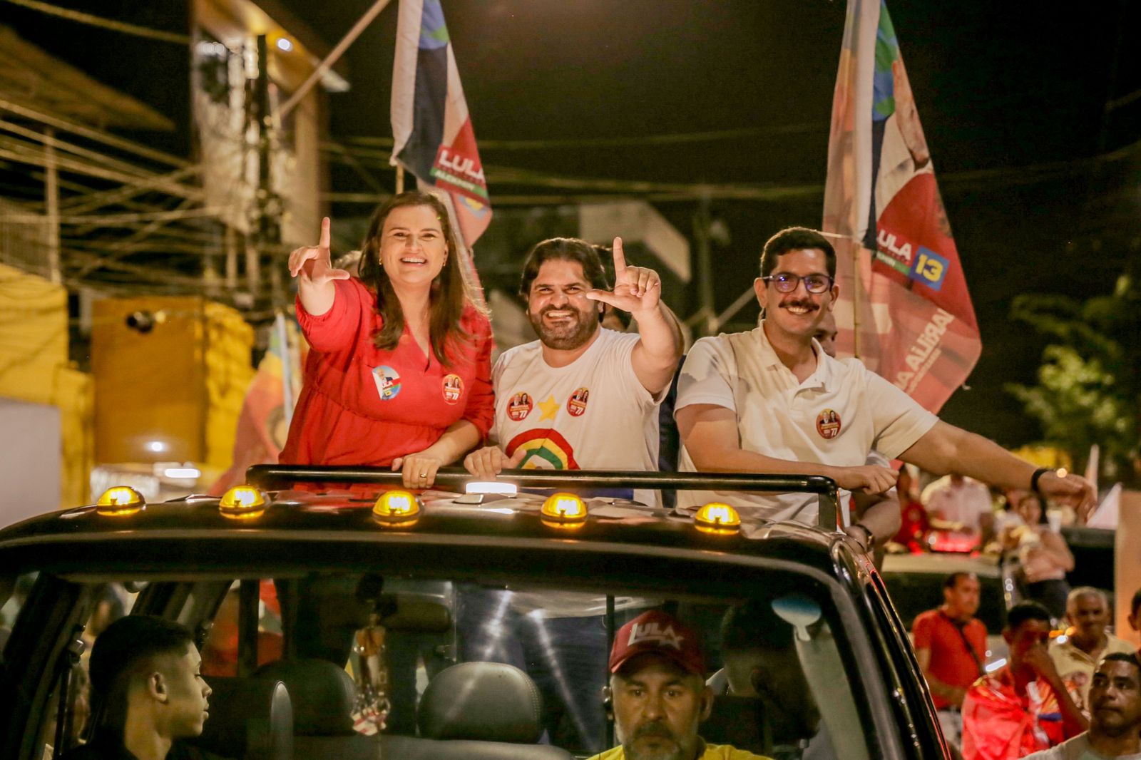 Marília participa de carreata em São Lourenço da Mata