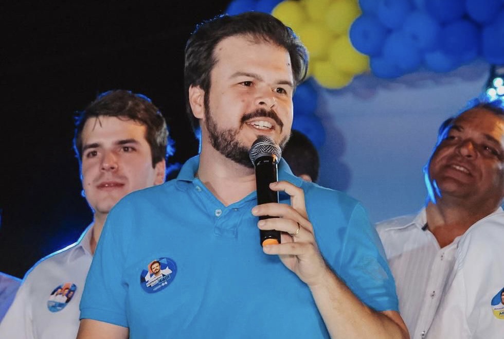 Fernando Filho é o deputado mais votado do Sertão