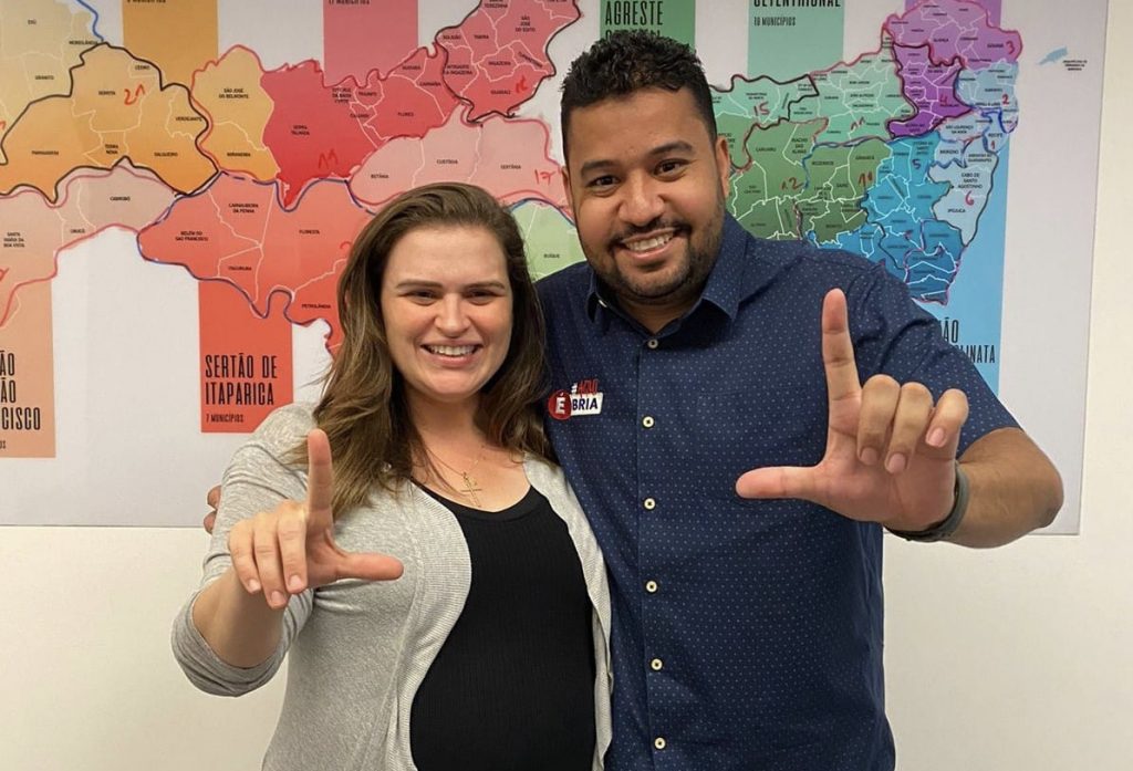 Marília recebe apoio de Marcos di Bria Júnior, vereador do Recife