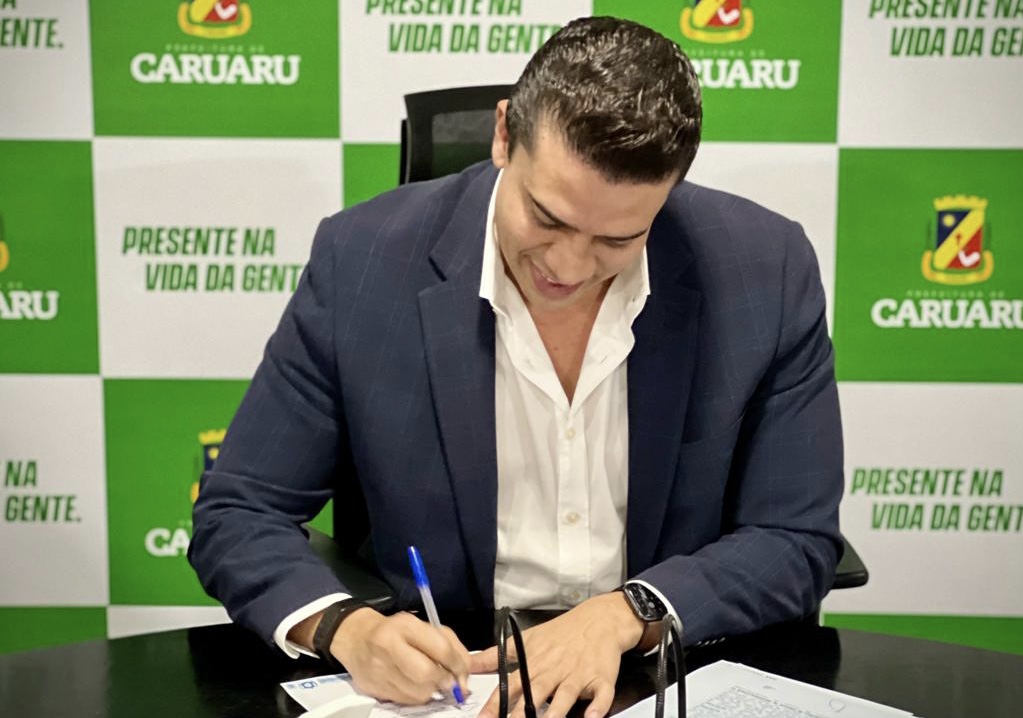 Rodrigo sanciona pacote de projetos aprovados na Câmara 