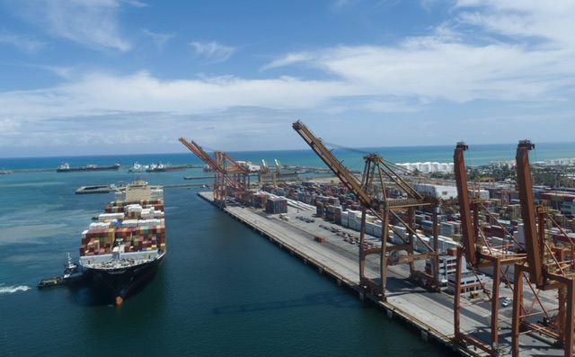 Estado anuncia retomada da autonomia do Porto de Suape