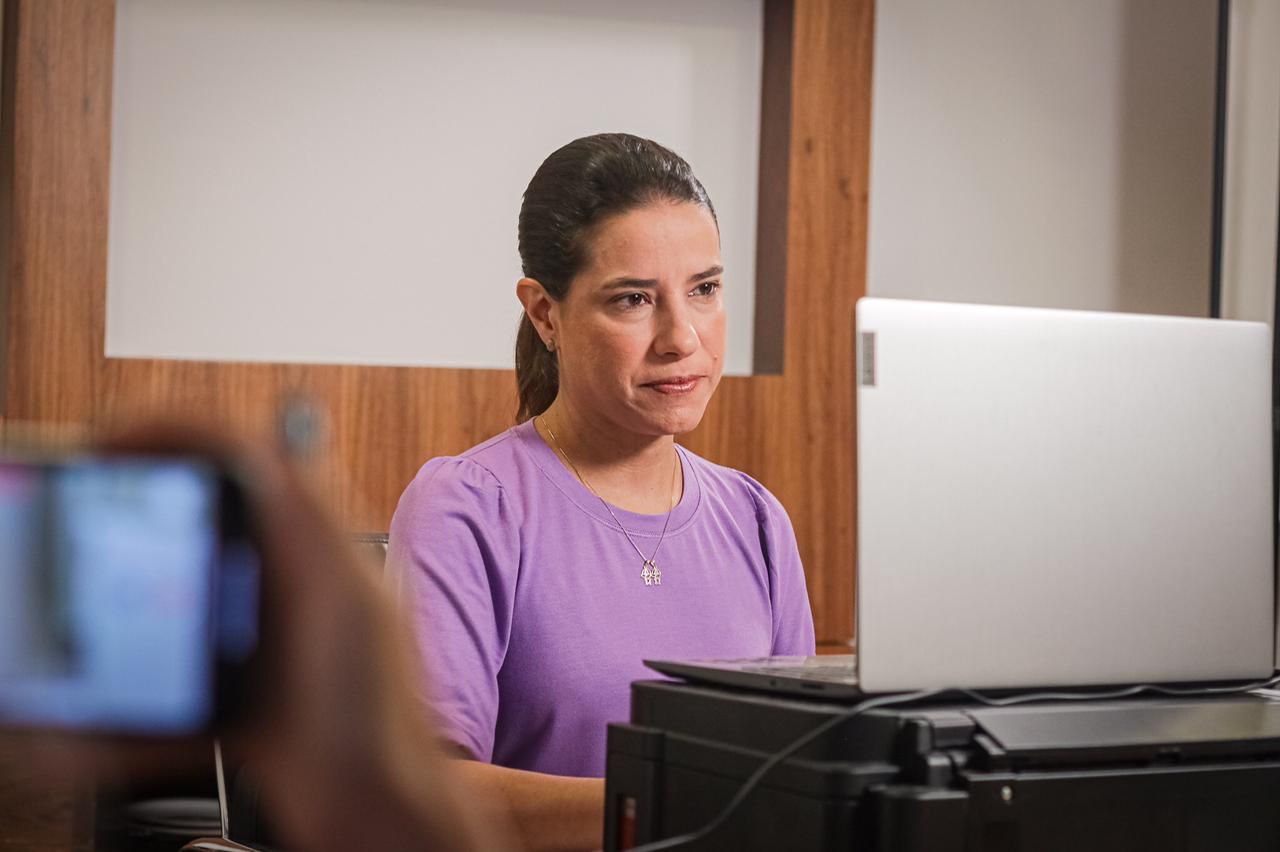 Raquel lidera pesquisa Veritá com 55,6%