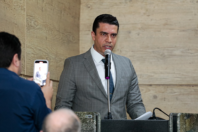 Rodrigo Pinheiro esperava mais empenho dos aliados