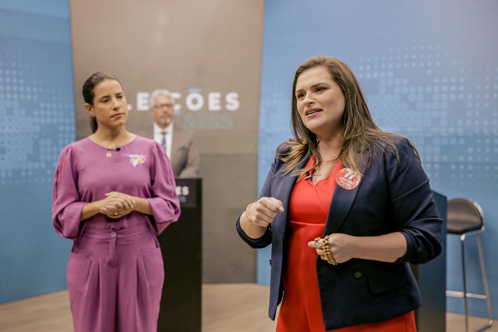 Debates e pesquisas pautam a reta final em Pernambuco