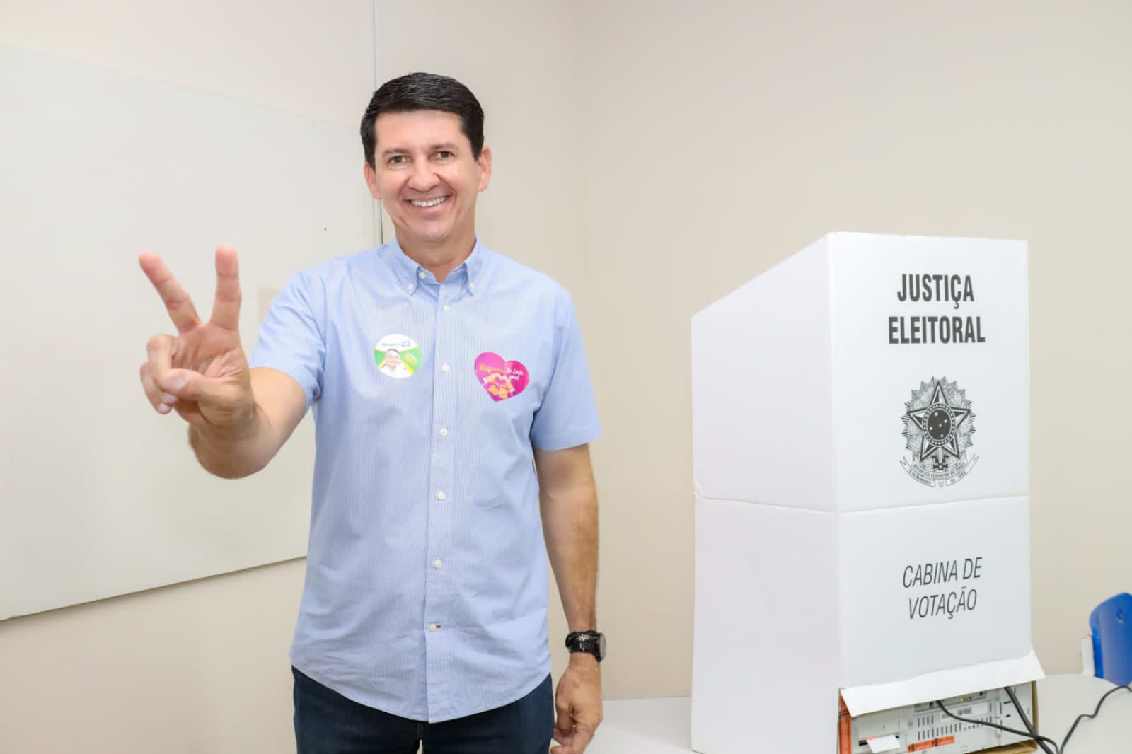 Prefeito de Petrolina reafirma voto em Raquel e Bolsonaro