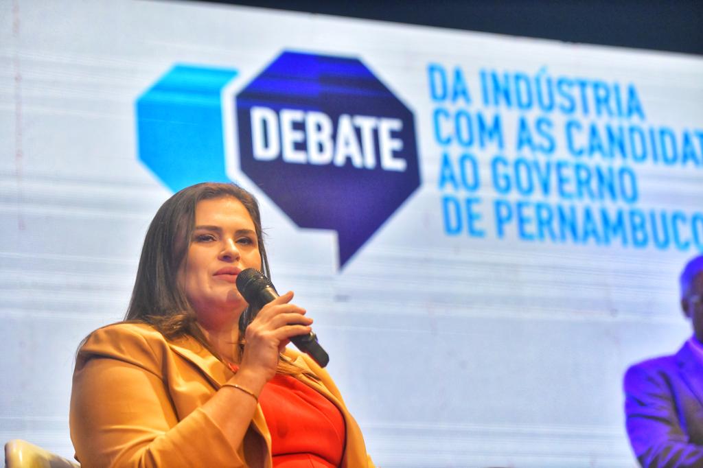 Marília diz que apoio de Paulo Câmara ao seu palanque foi “combinado” com oposição