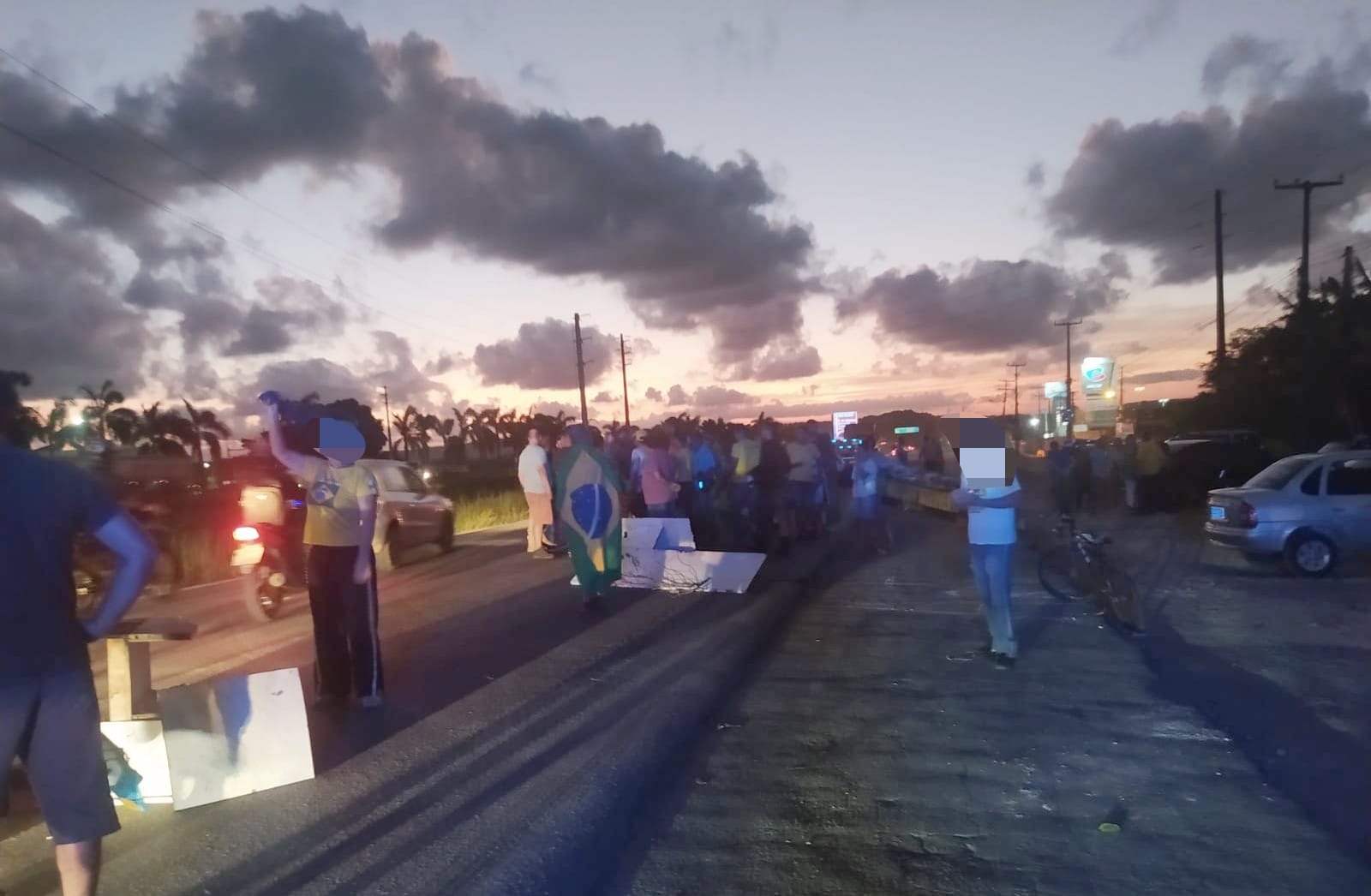 Pernambuco registra primeira paralisação de caminhoneiros após eleições