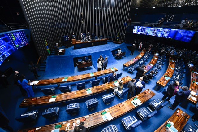 Eleitos representam 81,5% de renovação no Senado