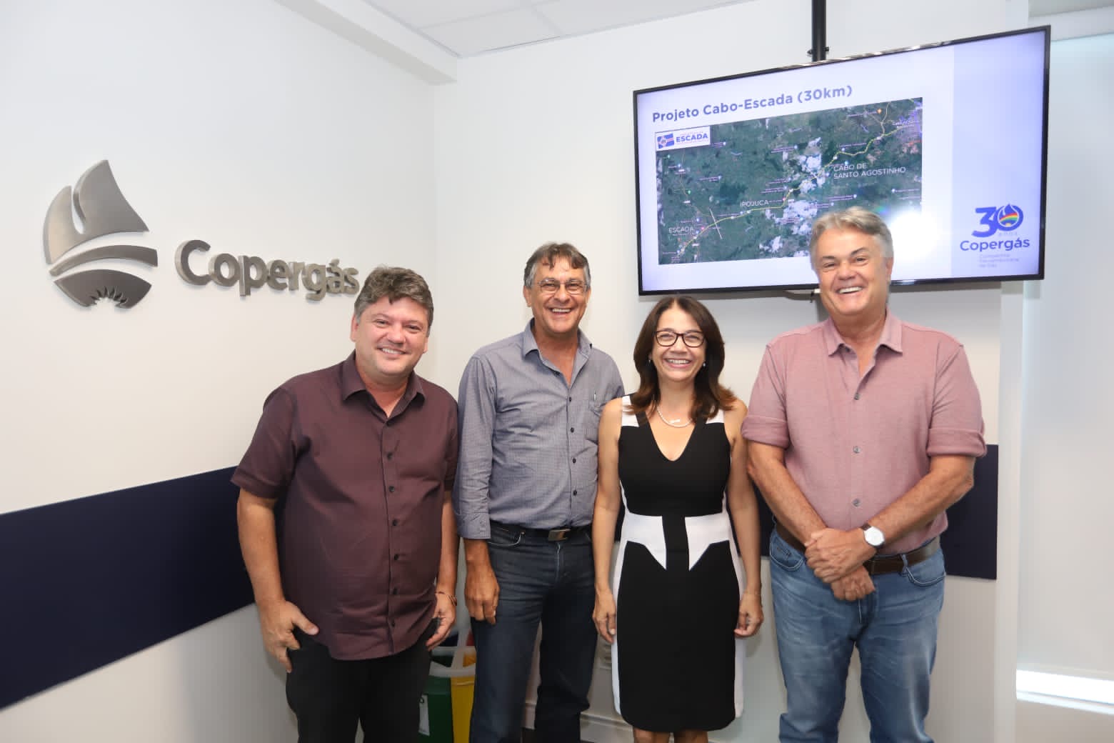 Sileno e Mary Gouveia conquistam abastecimento de gás natural para Escada