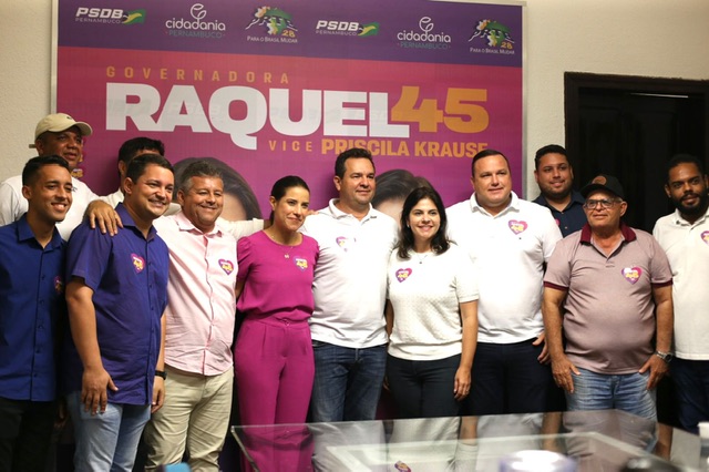 Ex-prefeito do Paulista, Júnior Matuto está com Raquel e Priscila