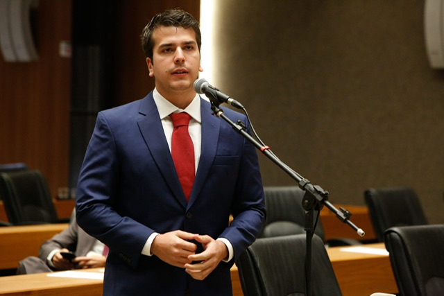 Antonio Coelho agradece os mais de 90 mil votos recebidos