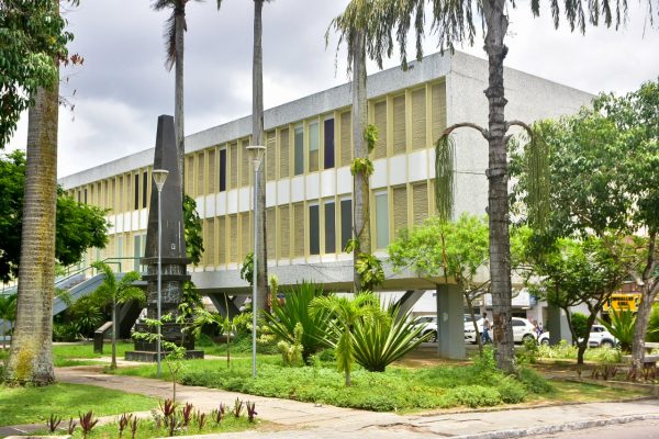 Segundo lote do Fundef começa a ser pago nesta quarta para professores de Caruaru