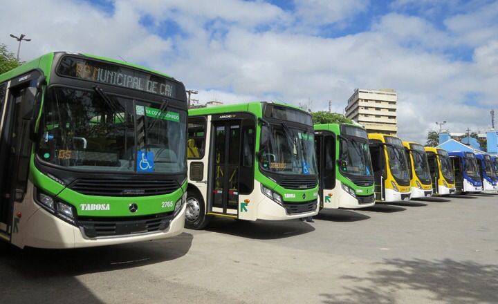Prefeitura de Caruaru vai repassar R$ 3 milhões a empresas de ônibus para arcar com gratuidade de idosos