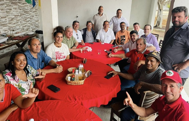 Eduardo da Fonte fortalece laços com direção do MST-PE