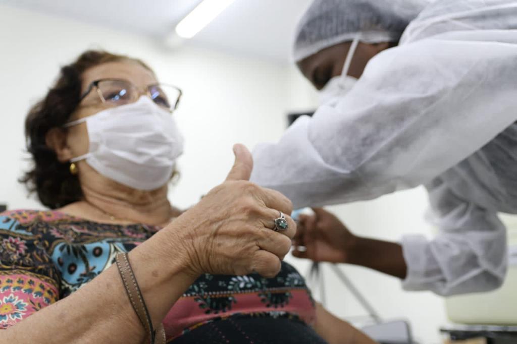 Prefeitura de Petrolina amplia vacinação contra a Covid-19