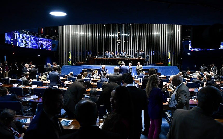 Senado pode votar hoje PEC que recria “adicional” para juízes e procuradores