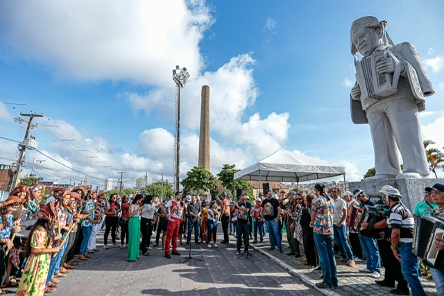 Caruaru inicia comemoração aos 110 anos de Luiz Gonzaga