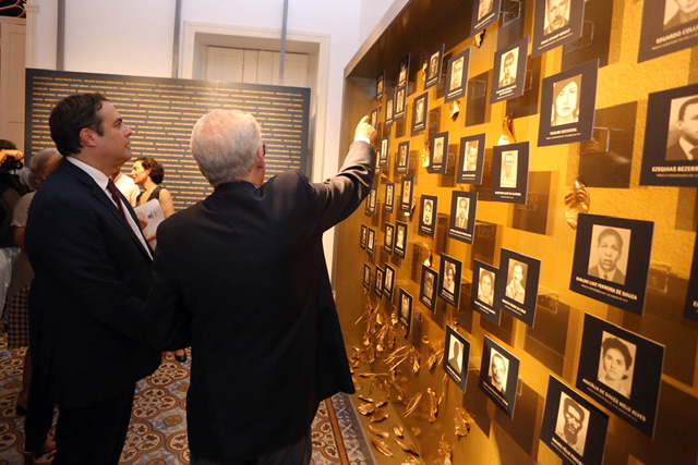 Paulo Câmara inaugura Memorial da Democracia