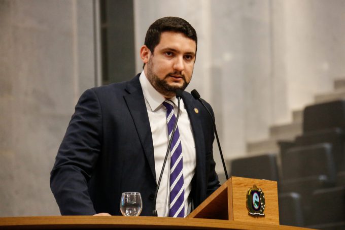 Romero diz que não integra bloco entre União Brasil e PP 