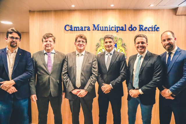 Alcides será o novo líder da oposição na Câmara do Recife