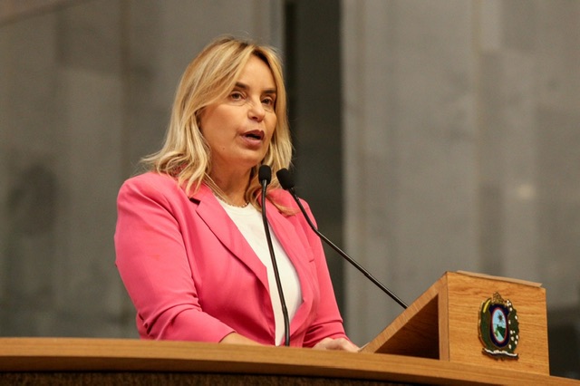 Alessandra Vieira: “encerro esse ciclo com muita gratidão”