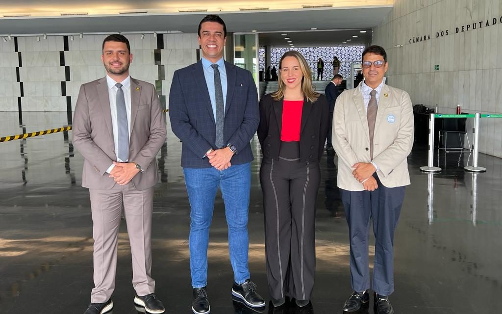 Em Brasília, Rodrigo Pinheiro busca novos recursos para Caruaru