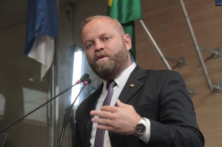 Vereador cassado diz que vai recorrer de decisão do TRE-PE