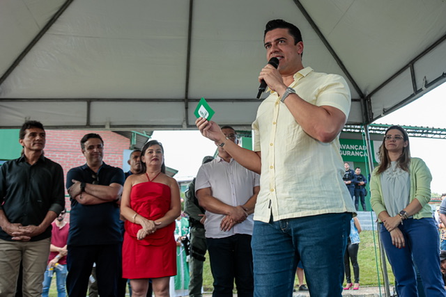 Rodrigo Pinheiro finaliza o ano com um pacote de entregas 