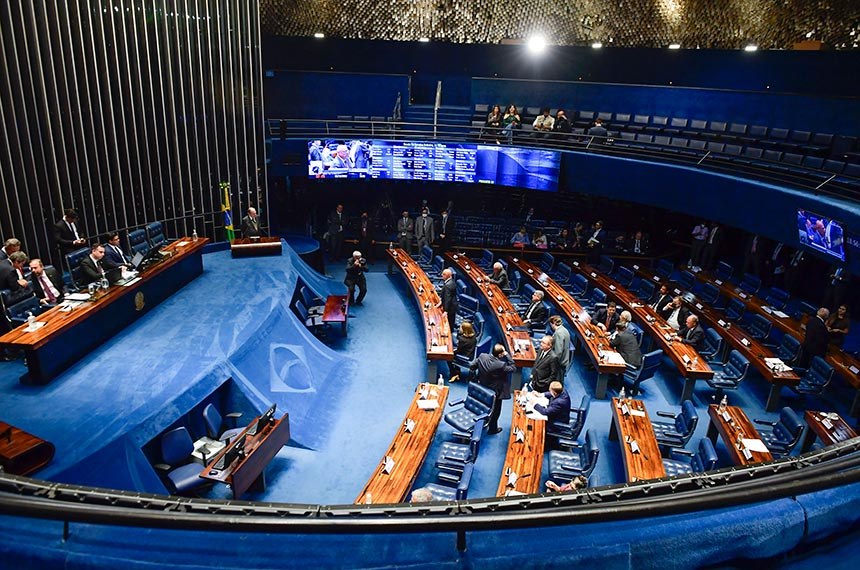 Senado aprova PEC que impede a extinção de tribunais de contas