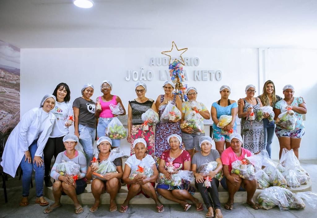 Ceaca realiza “Natal Solidário” com alunas do projeto Desperdício Zero
