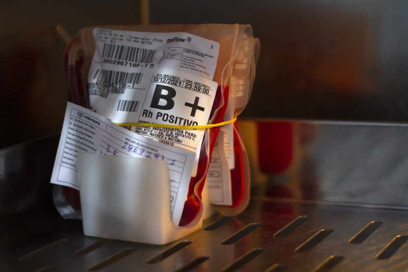 Com estoque baixo, Hemope convoca população para doar sangue