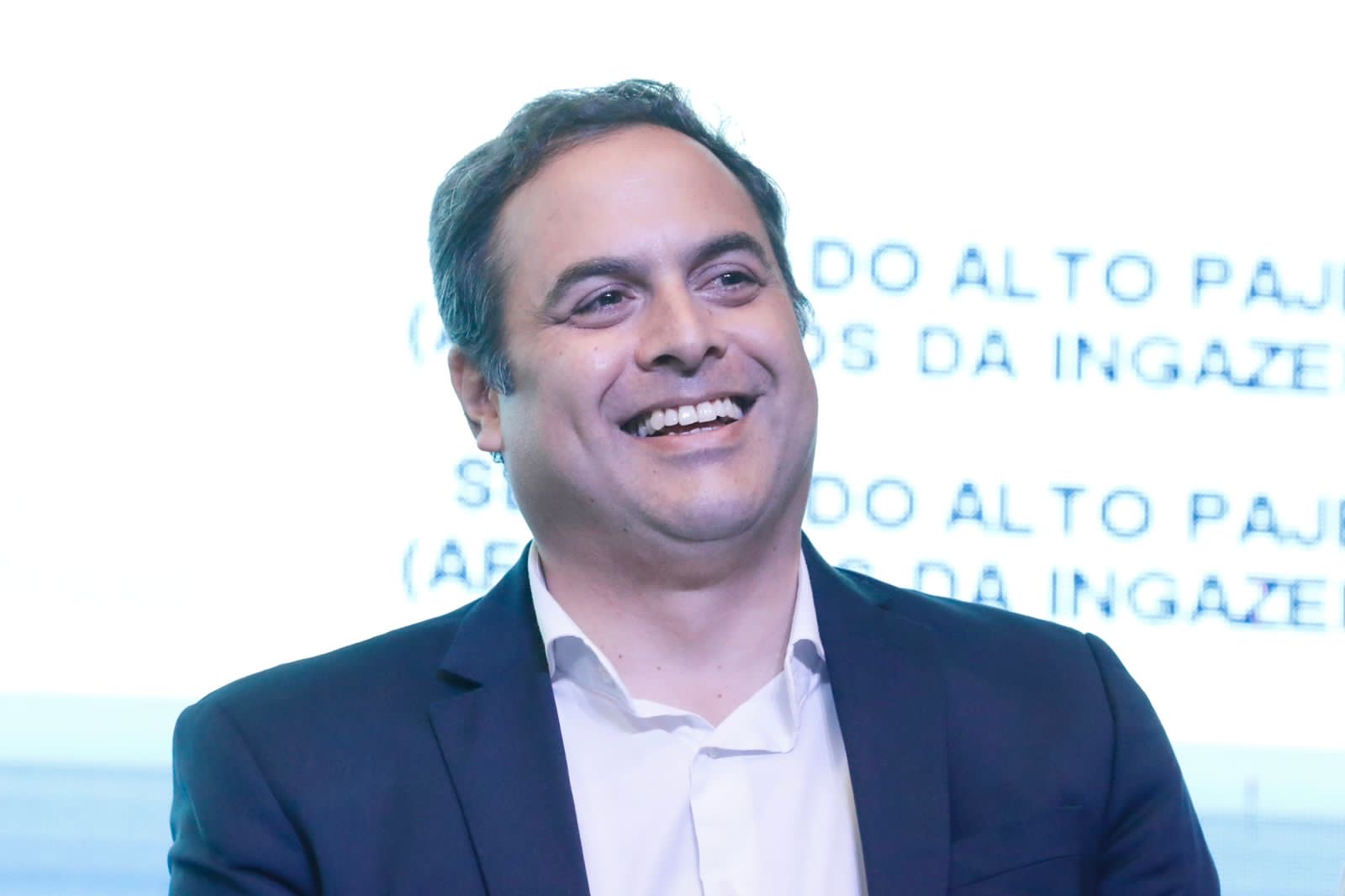 Cenário Político: Paulo Câmara tem reta final produtiva