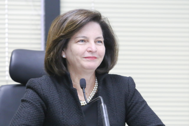 Raquel Dodge participa de debate promovido pelo MPPE