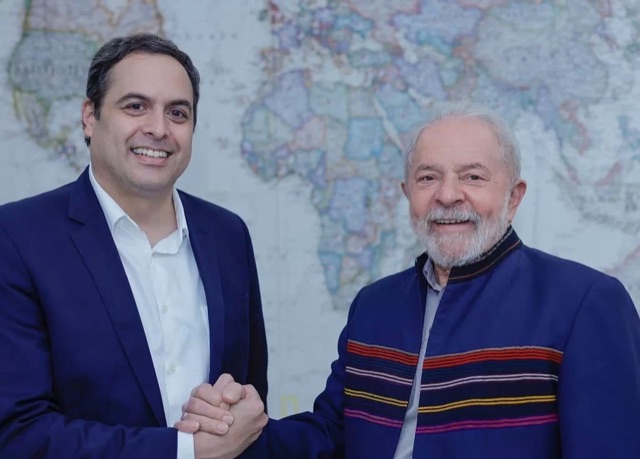 Paulo Câmara pode ir para o BNB ou SUDENE, diz colunista