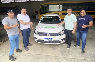 Em Orobó, Chaparral participa da entrega de carro 0 km