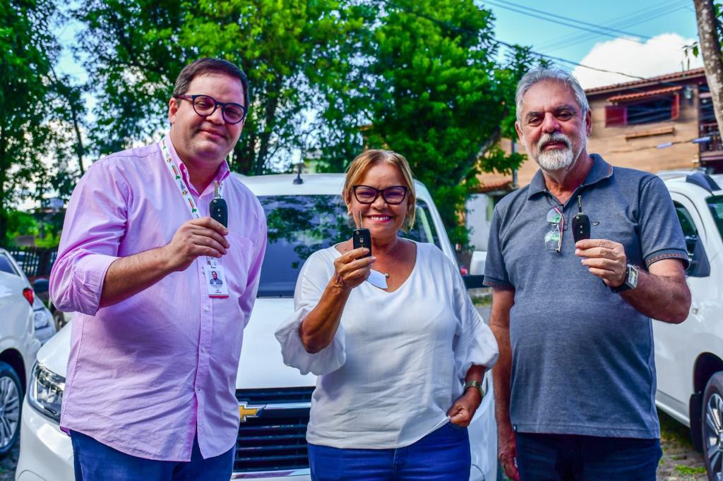 Nadegi reforça saúde de Camaragibe com mais três veículos 