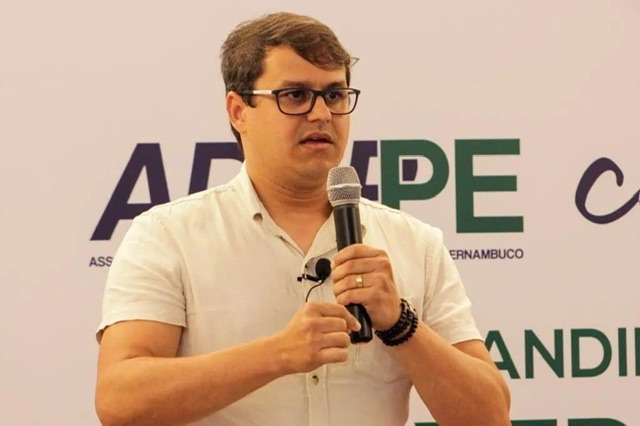 Vice-prefeito de Arcoverde vai renunciar ao cargo
