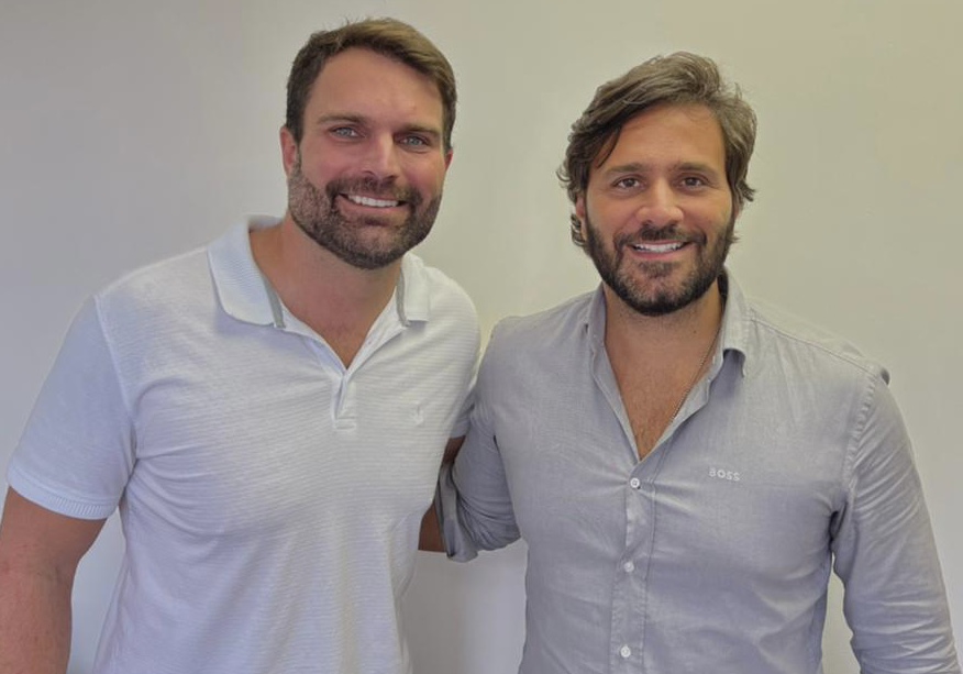 Rodrigo Novaes anuncia apoio a Gustavo Gouveia 