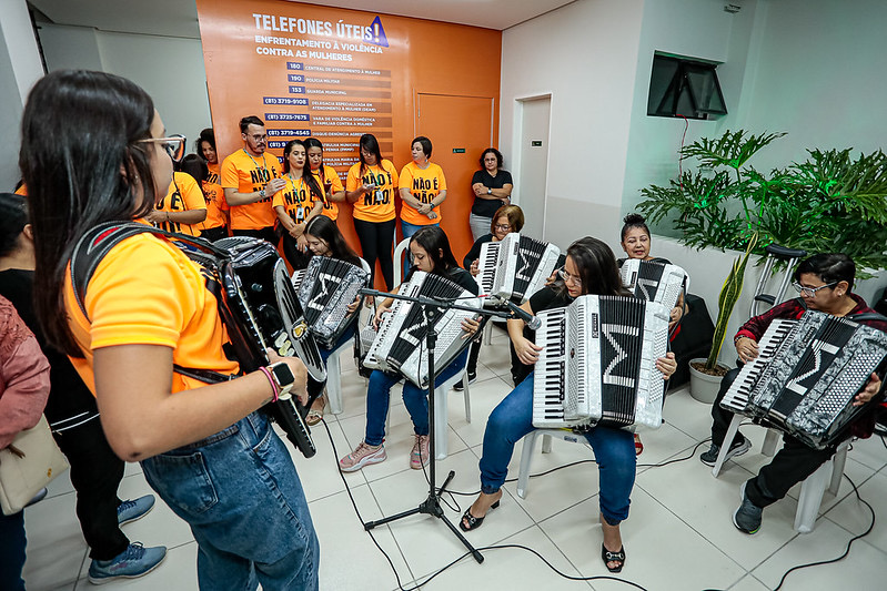 Prefeitura de Caruaru oferta cursos de música para mulheres 