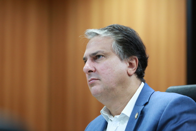 Ministro da Educação anuncia novo piso do magistério