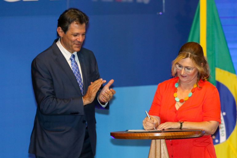 Nova presidente da Caixa fala em humanizar ambiente de trabalho