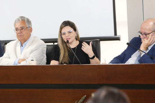 Alepe aprova indicação de Thallyta Figuerôa para Noronha