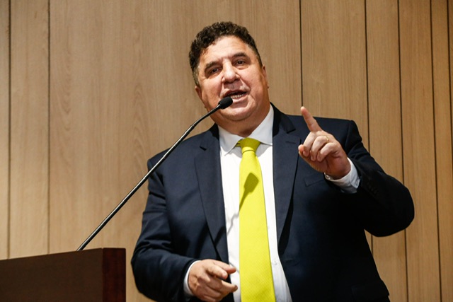 Alepe cria Frente Parlamentar em Defesa da Família