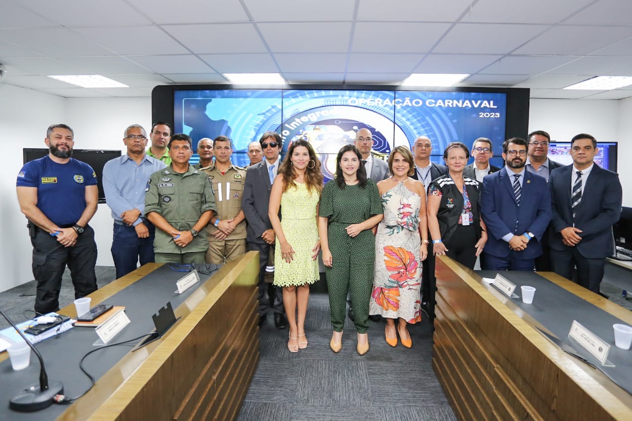 Priscila abre oficialmente a Operação Carnaval em reunião no Centro de Comando da SDS