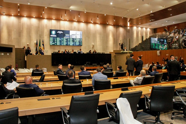 Partidos indicam nomes para as principais comissões da Alepe; eleição acontece hoje (28)